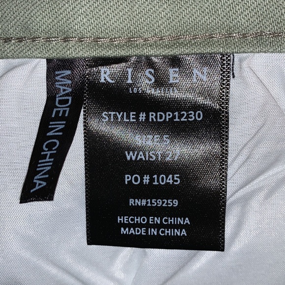 Risen Jeans - Picture 5 of 10